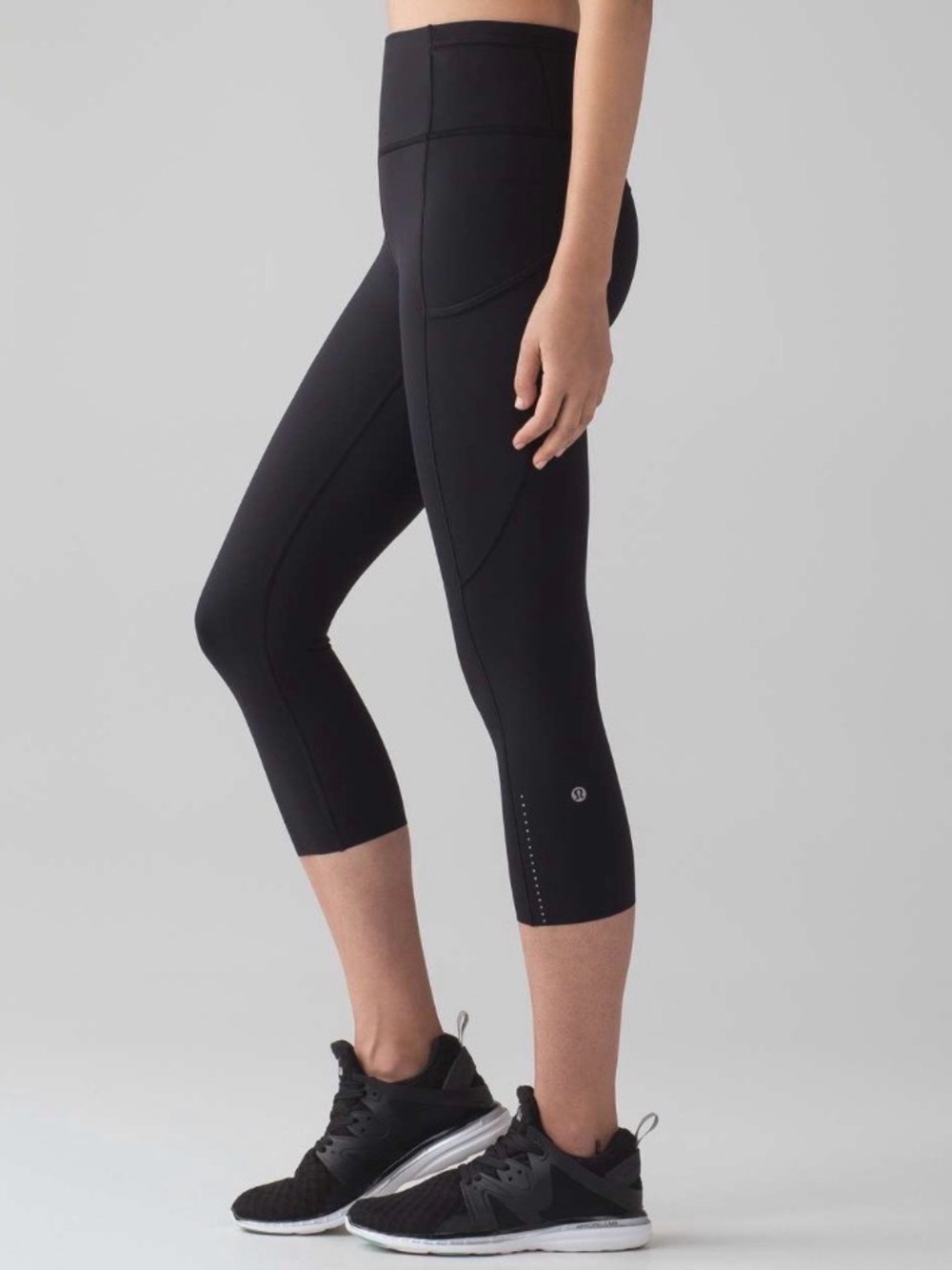 Lululemon Fast & Free Crop II Nulux 19" Black Size 6